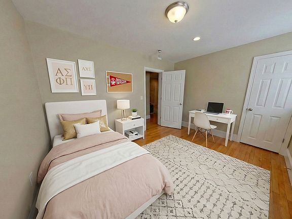 2nd image of 76 Egmont St #11A