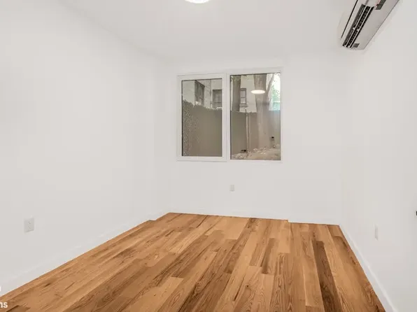 205 Cabrini Boulevard image 8 of 18