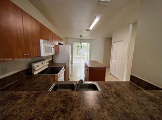 1909 Hibiscus Ln #1909, Riviera Beach, FL 33404