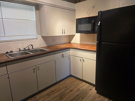 3rd image of 217-219 E 3rd St #A