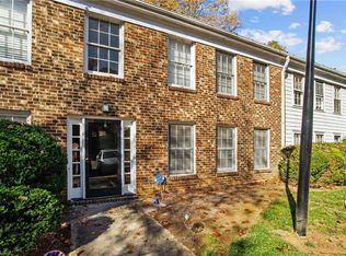 2821 Bleeker Sq APT D, Winston Salem, NC 27106