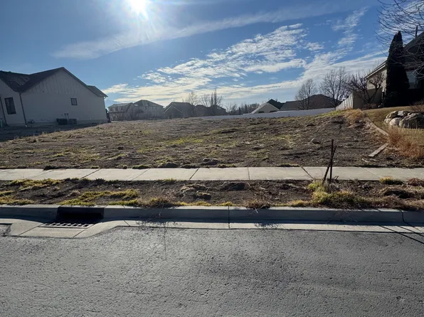 490 N 1058 E, American Fork, UT 84003