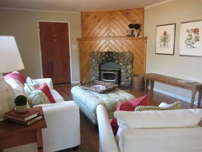 20 Nelson Ave photo 1