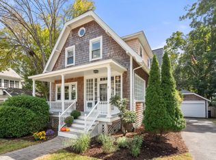 8 Ardmore Rd, West Roxbury, MA 02132
