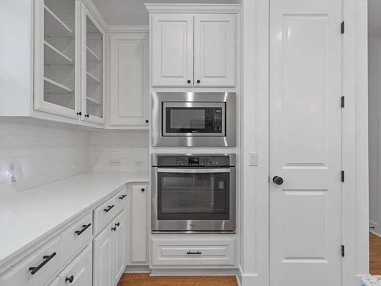 3120 Tom Miller St — Photo 10