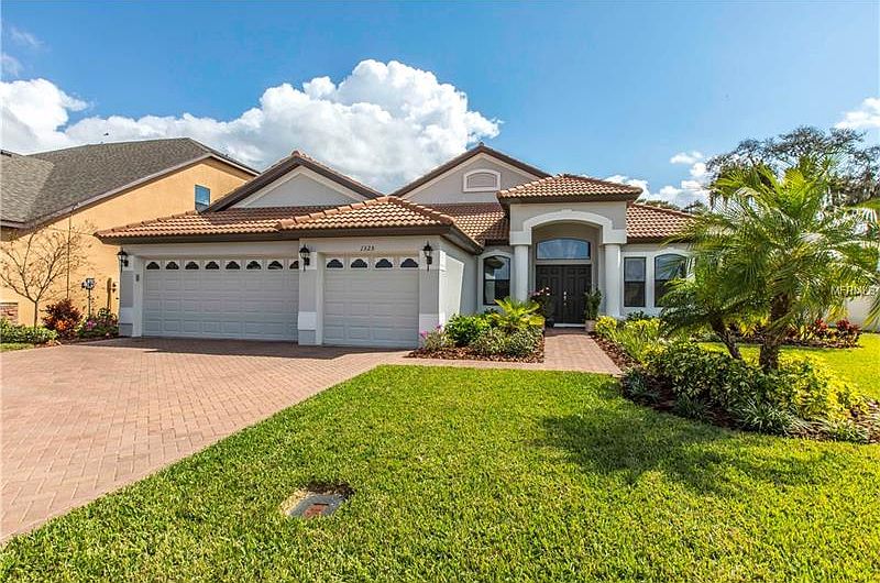 1st image of 1325 Heritage Landings Dr