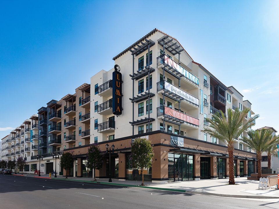 1st image of 850 N Azusa Ave #326