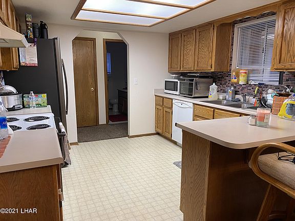 4th image of 1111 Shorewood Cir