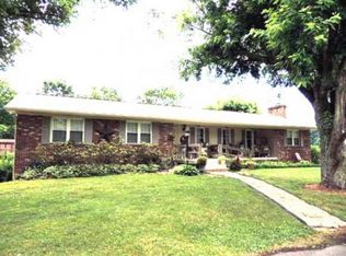 168 Lena Dr, Rogersville, TN 37857