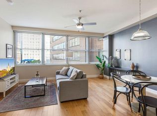 925 Common St #ID1266922P, New Orleans, LA 70112