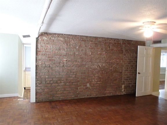 5th image of 24 1/2 W Gaston St