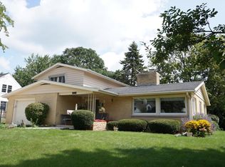 202 S Eva St, Port Washington, WI 53074