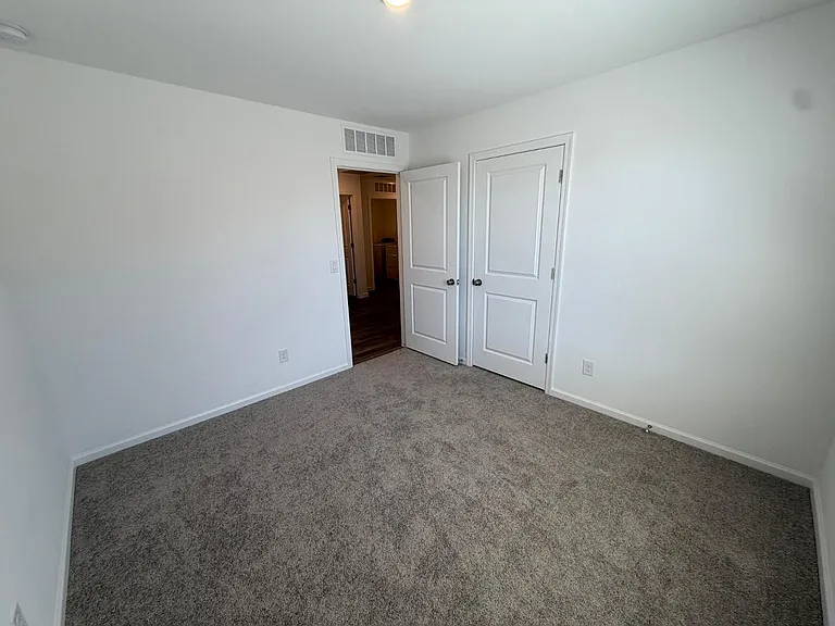1473 E Jaycie Dr — Photo 23