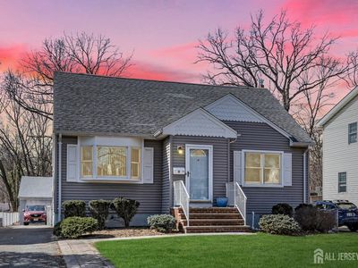 41 Jordan Rd, Colonia, NJ, 07067