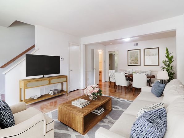 9010 Patterson Ave APT 27