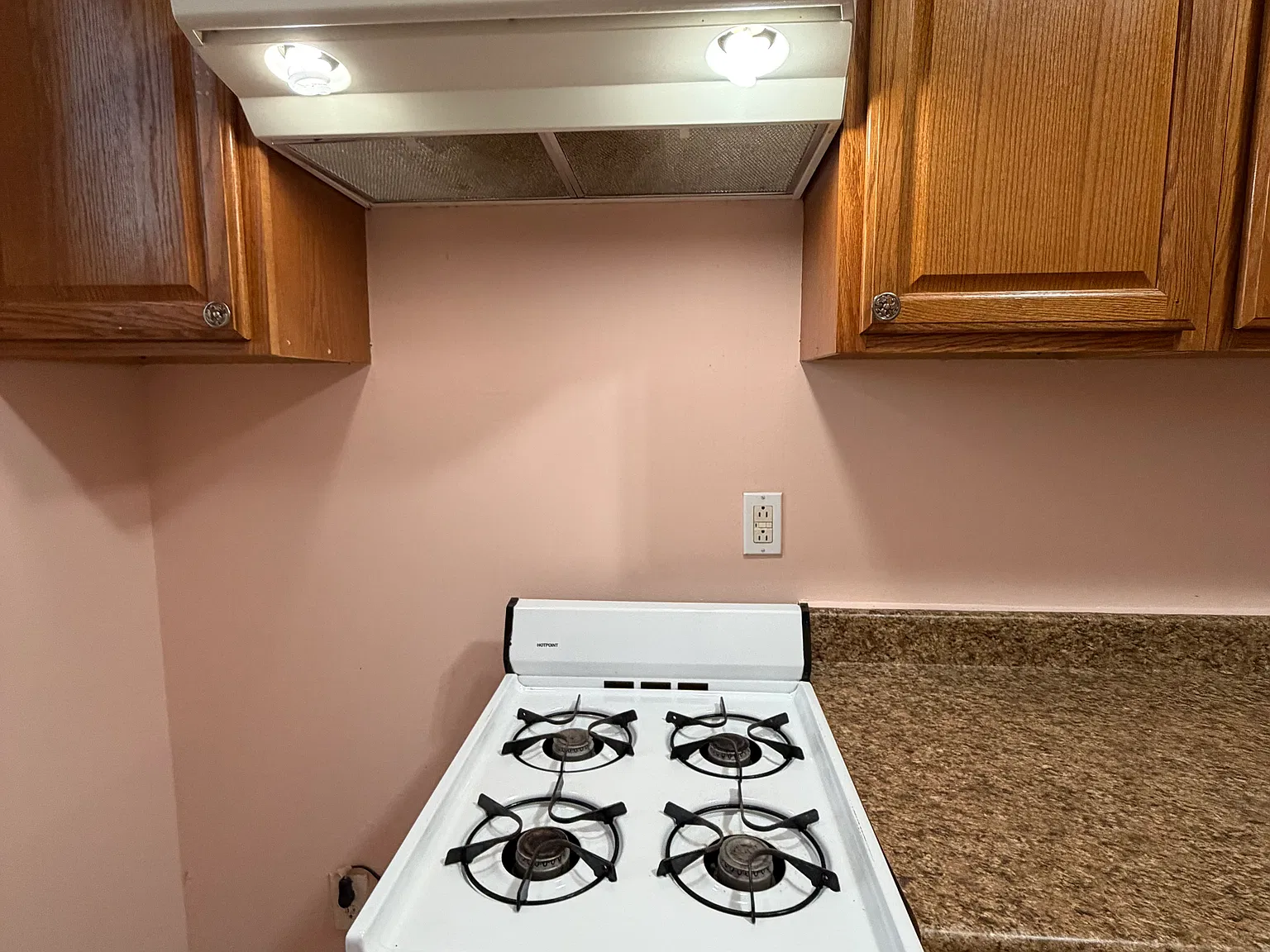 Studio, 600 sqft, $1,500 — Photo 4