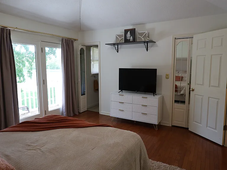 690 Terrace Lake Rd — Photo 98