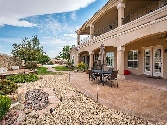 5th image of 13440 Cypress Point Ct
