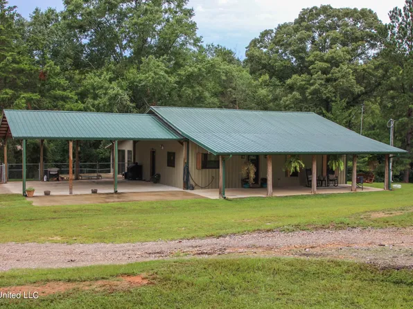 547 County Road 19, Stringer, MS 39481