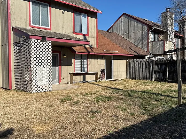 100 Marlene Dr — Photo 24
