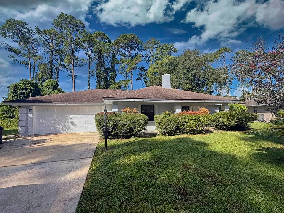 38 Berkshire Ln