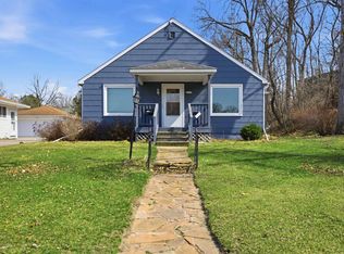 504 North Webb Avenue, Reedsburg, WI 53959