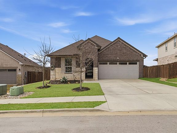 2nd image of 669 Peace Pipe Way