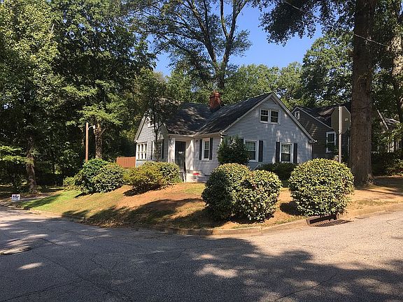 5th image of 311 Brookwood Dr