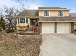 12512 W 85th Ter, Lenexa, KS 66215