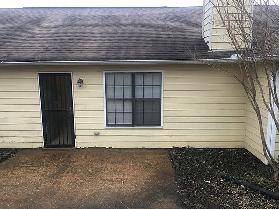 2nd image of 6612 Meadow Bend Dr