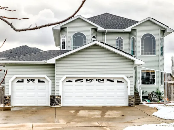 6903 38th Ave, Camrose, AB T4V 5A8