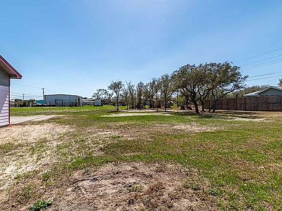 4th image of 6607 Highway 35 N