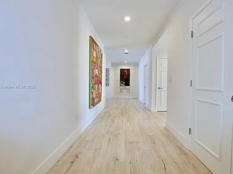 3500 Island Blvd #DPH01 — Photo 6