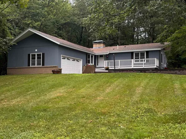 14 Floyd Road, Derry, NH 03038