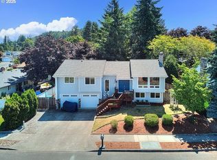 2430 SW Wonderview Dr, Gresham, OR 97080