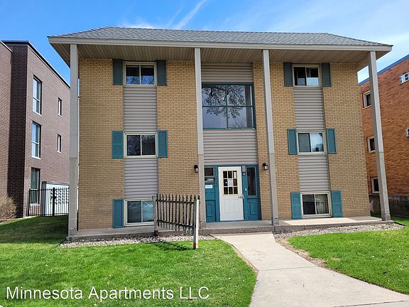 2nd image of 3123 23rd Ave S #10512110