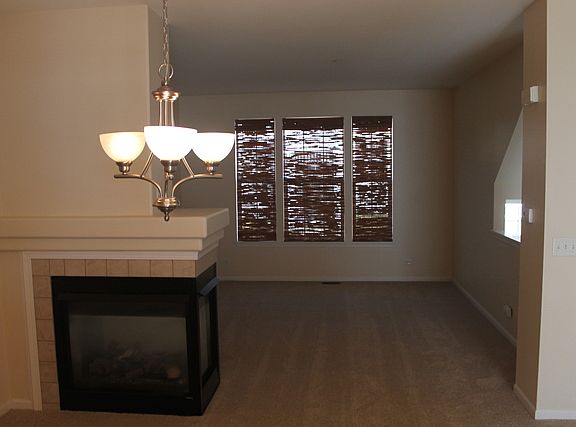 5th image of 3026 Nicklaus Ln