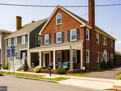 6 N Main St, Allentown, NJ, 08501