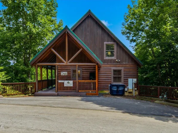 4523 Forest Vista Way, Pigeon Forge, TN 37863