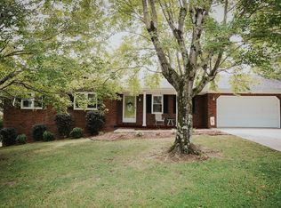 700 Coy Trce, Columbia, KY 42728