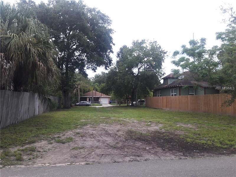2nd image of 967 14th Ave S