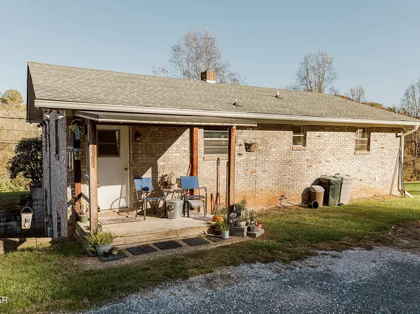 5848 Fort Sumter Rd, Knoxville, TN 37938