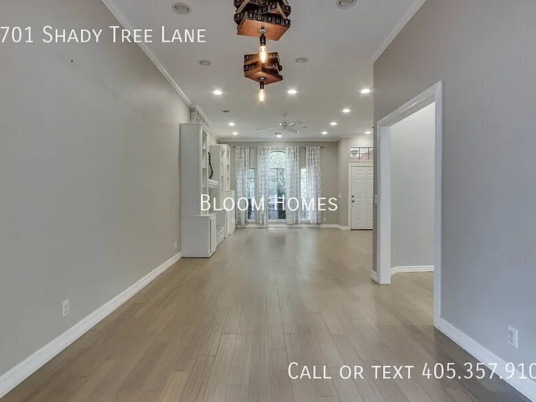 2701 Shady Tree Ln — Photo 6