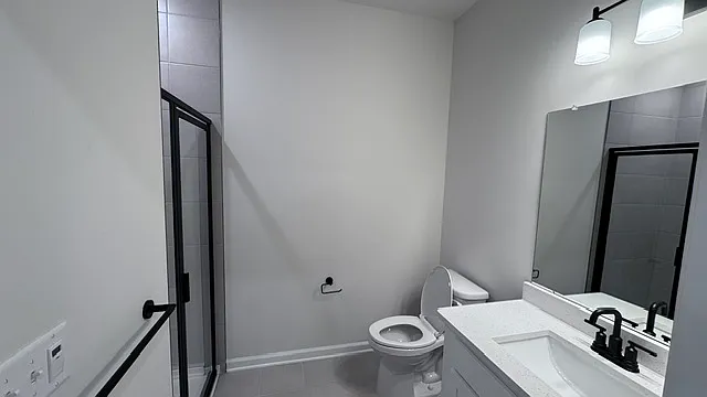 1006 Greenwich Dr #1006 — Photo 3