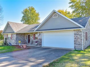 10 Prospect Rd, Eldon, MO 65026