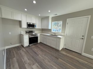 327 W Boone St #A, Santa Maria, CA 93458