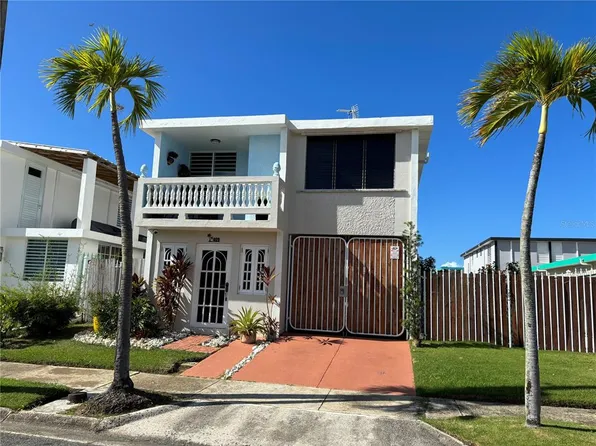 955R C4west #409, Rio Grande, PR 00745