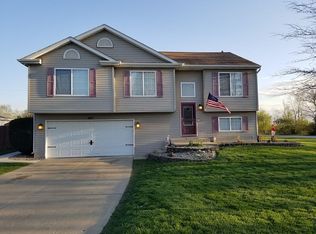 807 Wesley Rd, Kouts, IN 46347