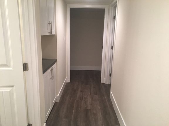4th image of 6840 Hyde Park Dr Unit D
