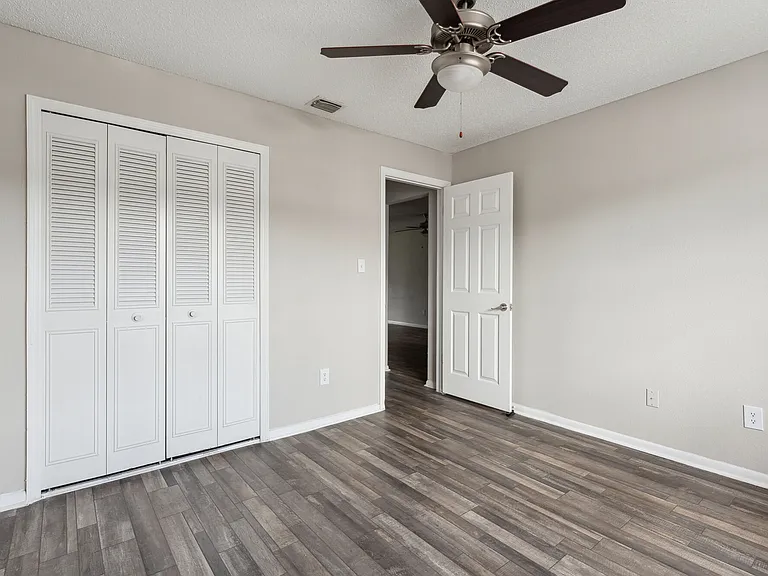 5953 Curry Ford Rd — Photo 10